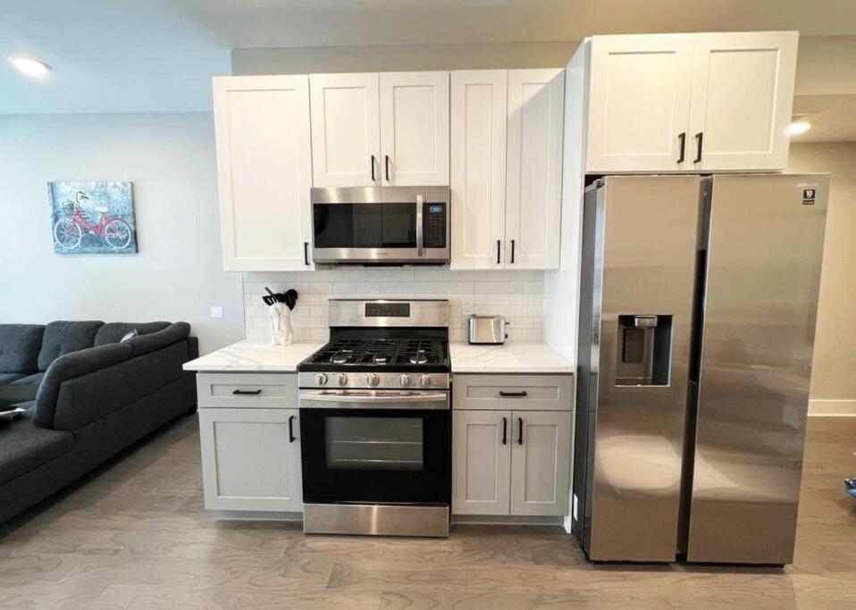 Modern 2Br 2Ba Apartment With Rooftop In Brewerytown ฟิลาเดลเฟีย ภายนอก รูปภาพ